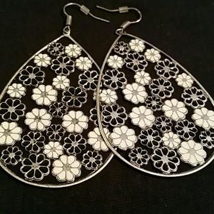 Funky Earrings! ❤✌😎